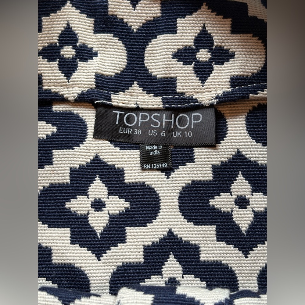 Topshop Patterned Skirt - Picture 4 of 4